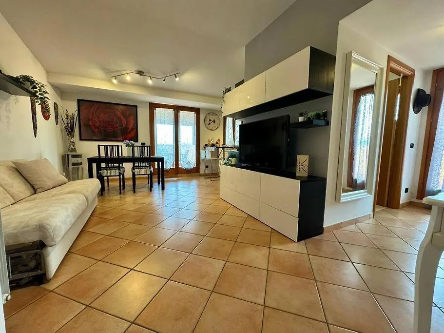Apartment Attico Belvedere - Metro C E Posto Auto Rome Italy