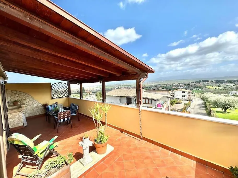 Apartment Attico Belvedere - Metro C E Posto Auto Rome