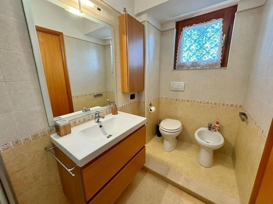 Apartment Attico Belvedere - Metro C E Posto Auto Rome